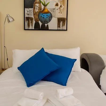 Apartment Mouraria Pearl, Martim Moniz Square